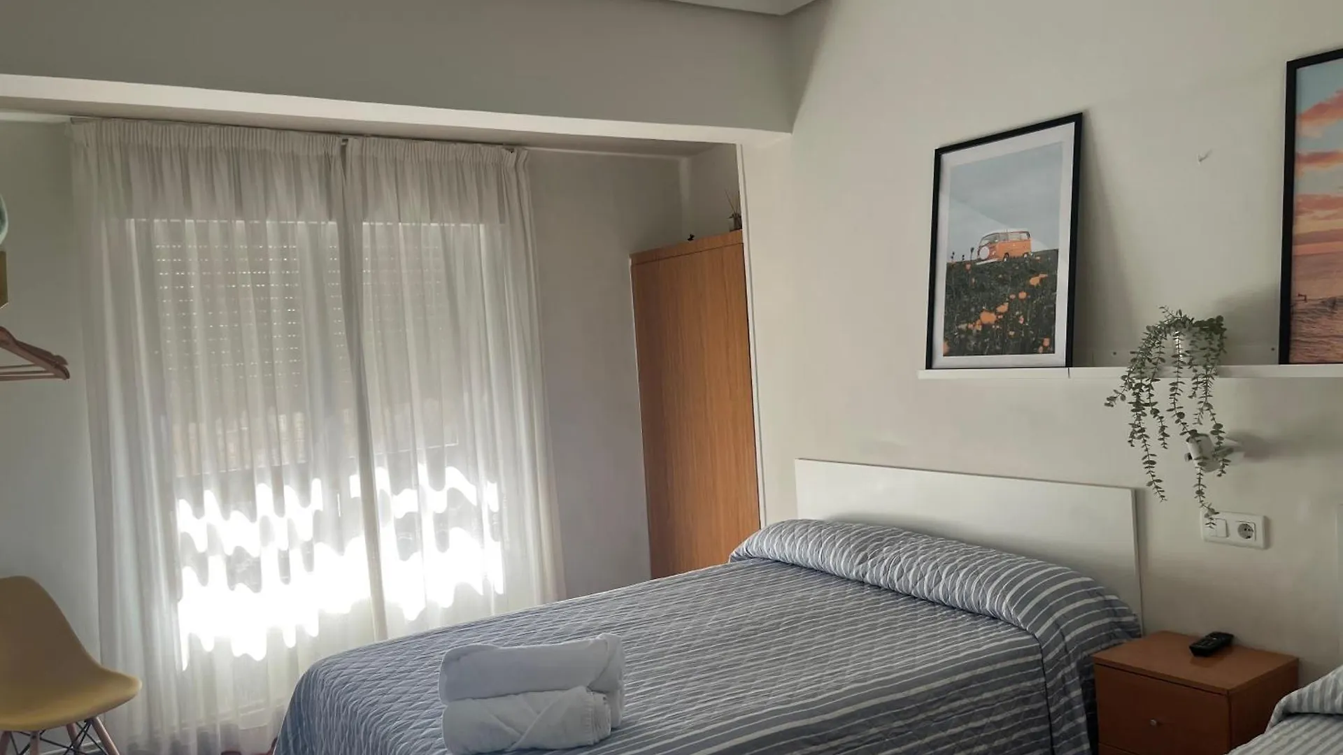 Pension Angelines, Sneuu Hostel Santander